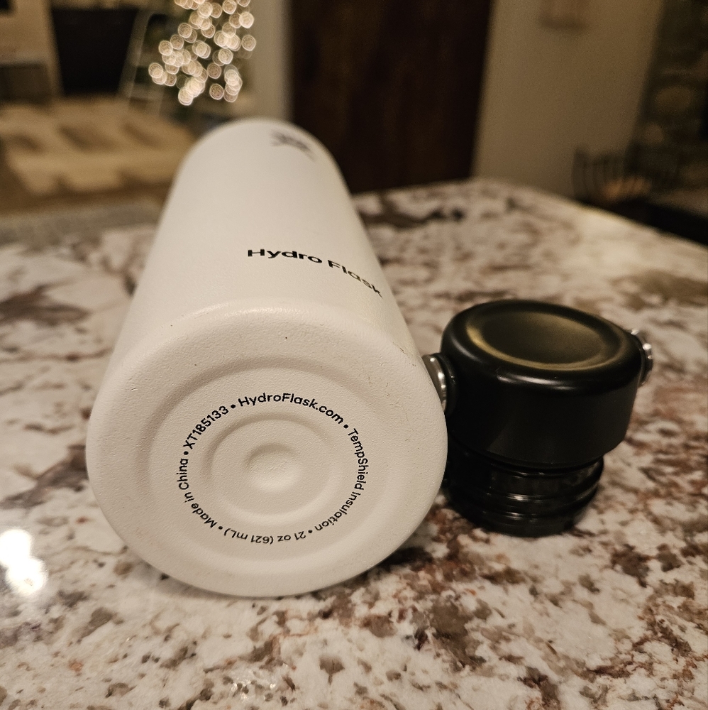 Hydro Flask - Picture 4 of 4